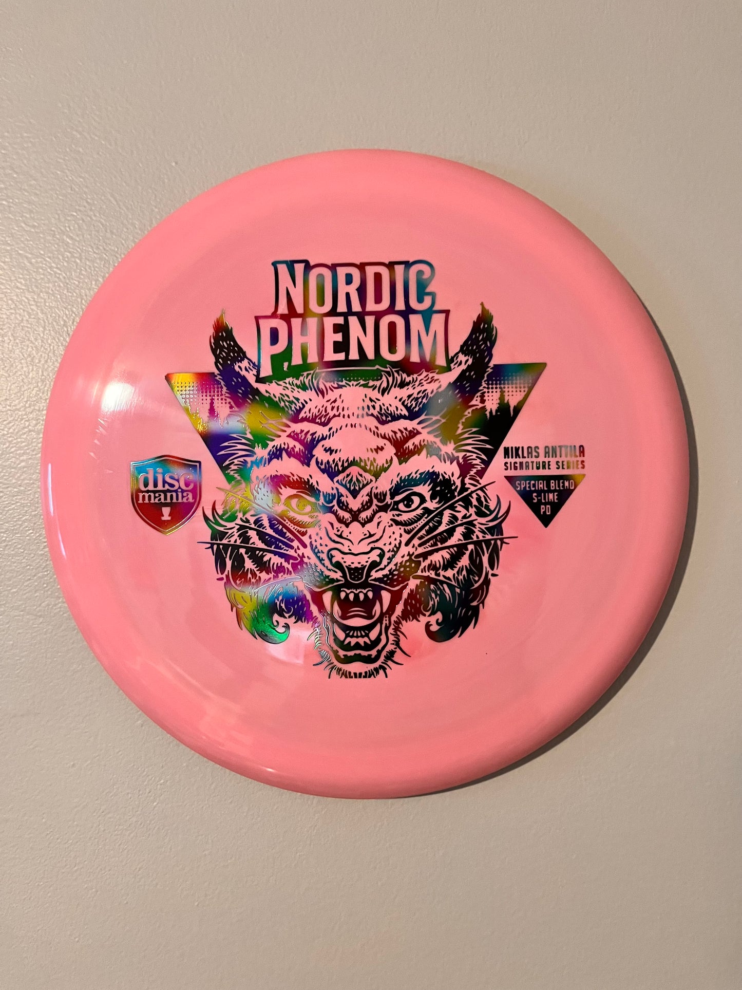 PD - Swirly S-Line - Nordic Phenom Niklas Antila Signature Series